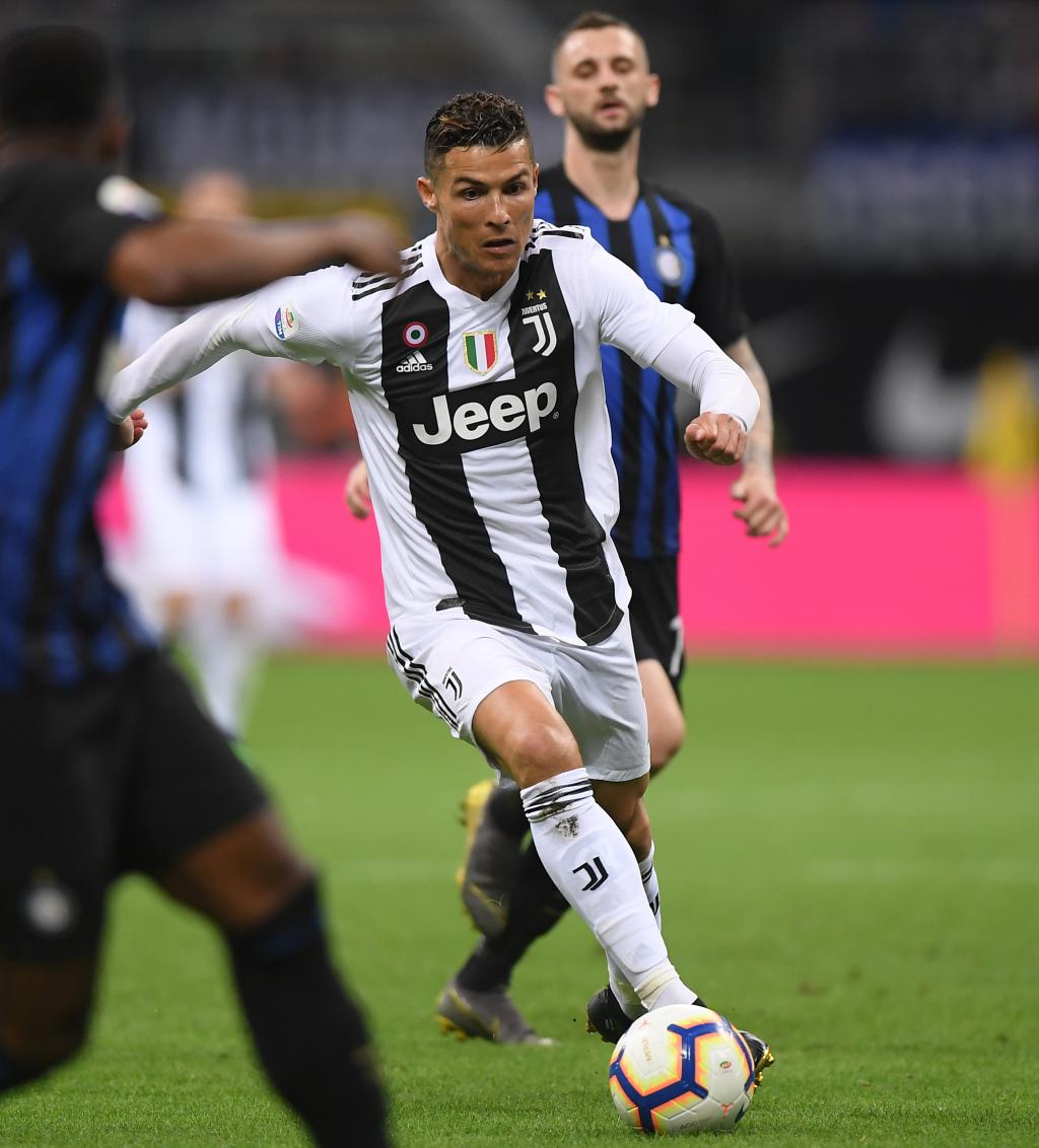 持续发力！萨林杰送长传 胡明轩助张昊上篮将分差拉开到20分以上