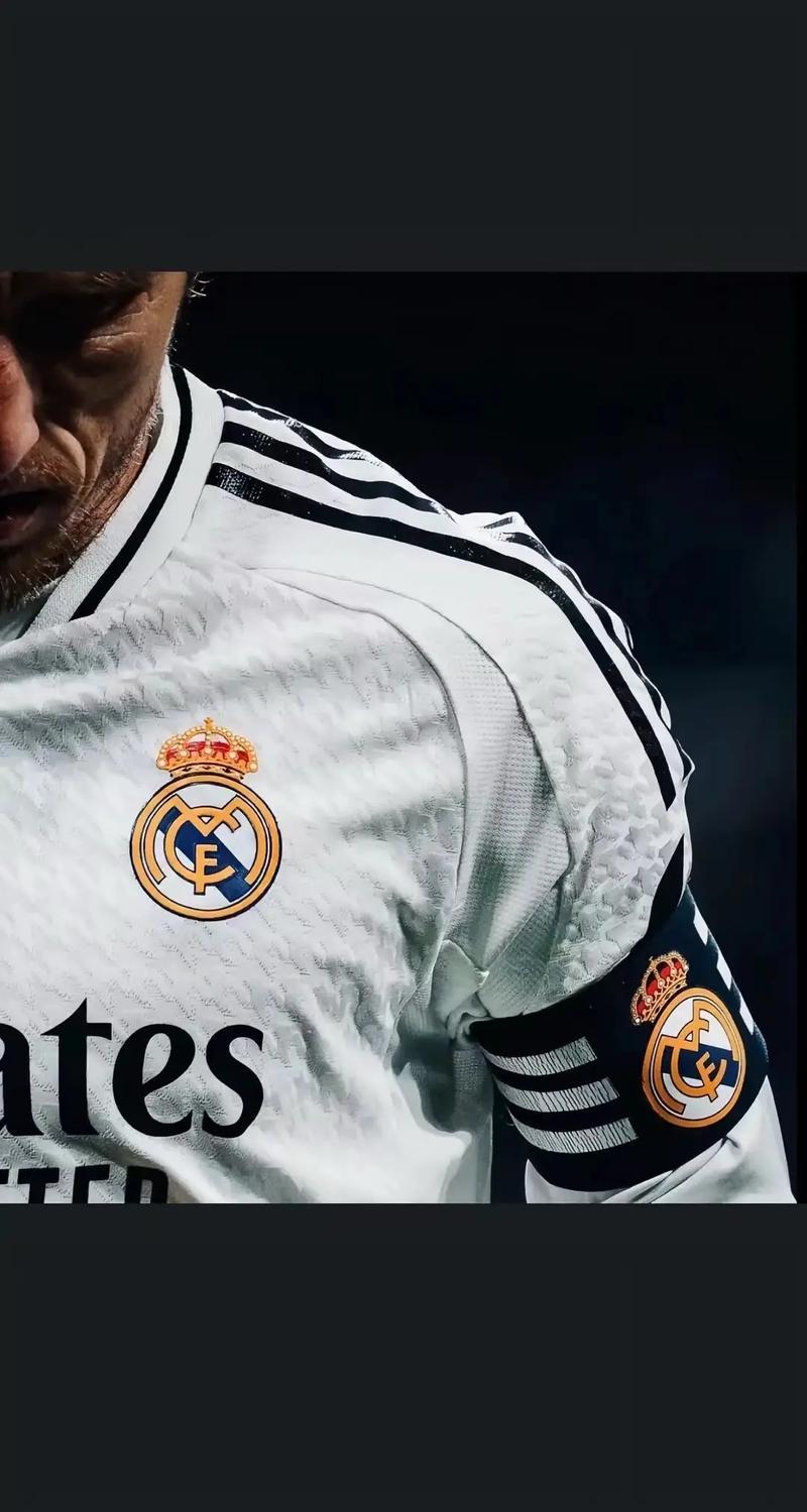 意甲积分榜：米兰凭净胜球领跑，前四只差1分，尤文仍第7（意甲最新积分榜：米兰靠净胜球暂居榜首，前四仅差1分，尤文仍第七）