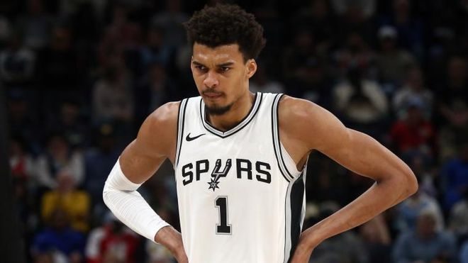 东体解读足联新规！亚冠更加没指望，女足发展受阻，一人成最大受害者（东体解析足联新政：亚冠前景更黯淡，女足受挫，一人成最大输家）