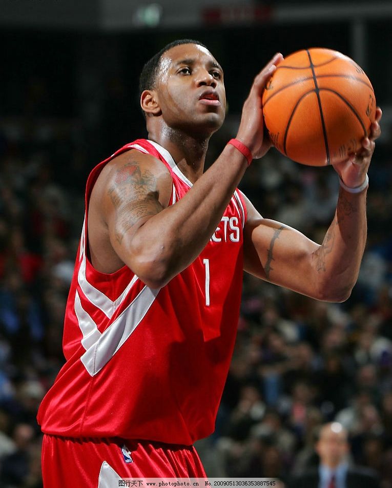 伊尔迪兹：赛前不知道自己当替补；无论进球或助攻我都很高兴（伊尔迪兹：赛前不知将以替补身份出场，进球或助攻都让我高兴）