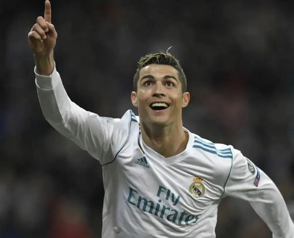 桑德兰主帅勒布里斯否认有意莱比锡前锋奥蓬达：这是假新闻