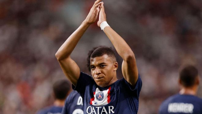 罗马诺：尤文并未追逐坎塞洛，球员不降薪意甲俱乐部无法负担（罗马诺：尤文未追坎塞洛；若不降薪，意甲诸队难承其薪资）