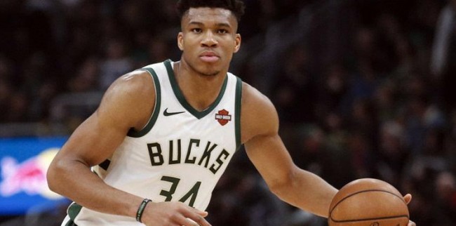 波多尔斯基：很高兴40岁还能踢球；温格当年打电话给我很重要（波多尔斯基：40岁仍能出战很开心；温格当年的来电至关重要）