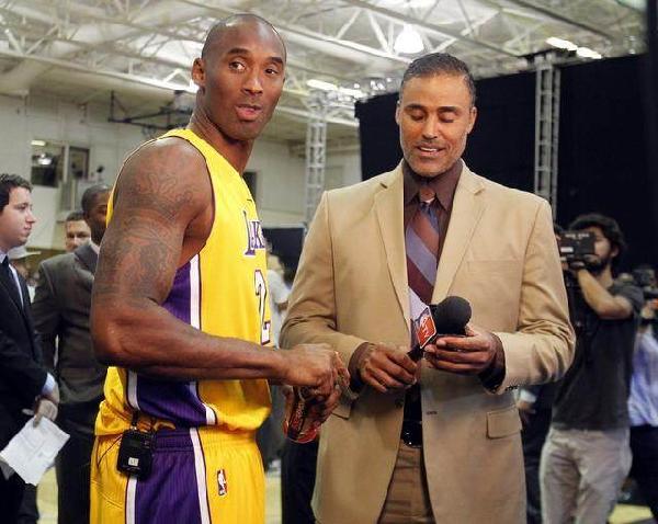 塞斯·库里：首秀就打卫冕冠军确实很艰难，我们还在摸索（塞斯·库里：首战遇上卫冕冠军确实不易，我们还在磨合）