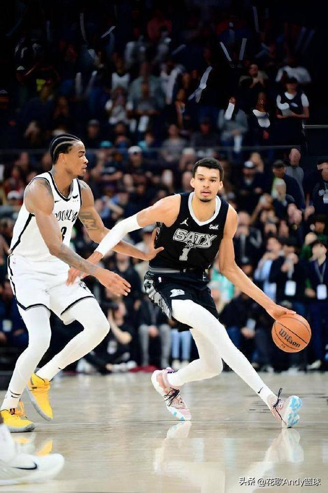 轰33+5+9创新高，4号秀真不得了！弗拉格别以为你的最佳新秀稳了（33+5+9创生涯新高，四号秀太能打！弗拉格的最佳新秀悬了）